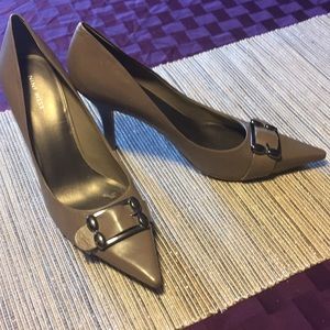 Nine West 11M (US) Taupe Pointy Toe Heels